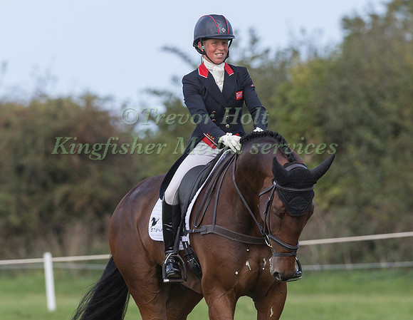 ROSALIND CANTER AND REHY ROYAL DIAMOND
