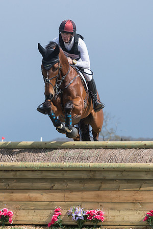 KEVIN  MCNAB (AUS) AND GLOBAL VICTORY TAKING PART IN THE CROSS C