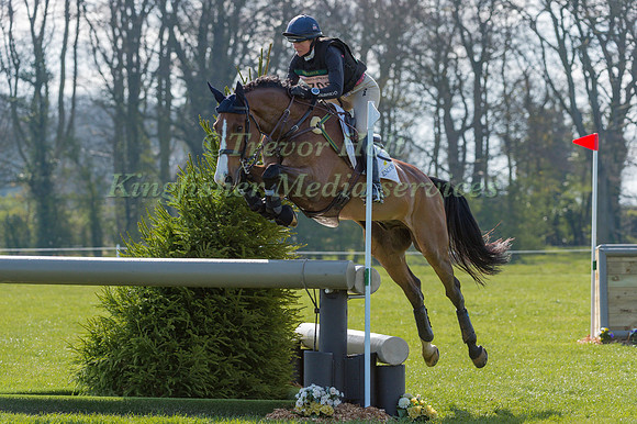 PIGGY FRENCH (GBR) AND SPORTSFIELD TOP NOTCH