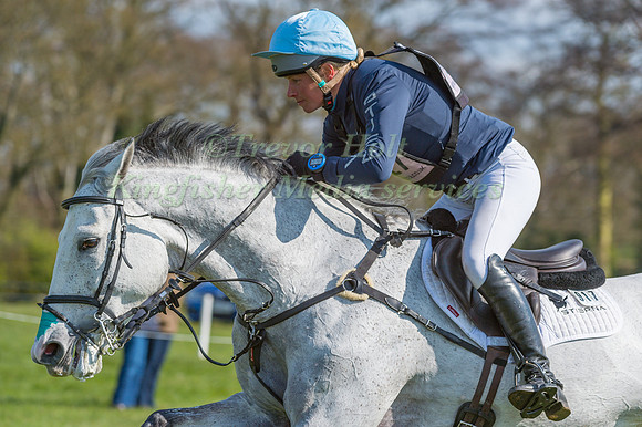 IZZY TAYLOR (GBR) AND LISCARROW CONISTA