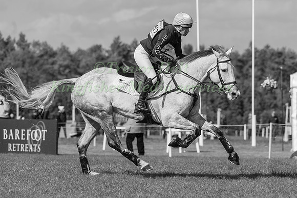 IZZY TAYLOR (GBR) AND LISCARROW CONISTA