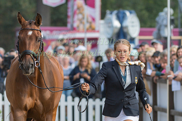 Ebba Adnervik (SWE) and Chippieh
