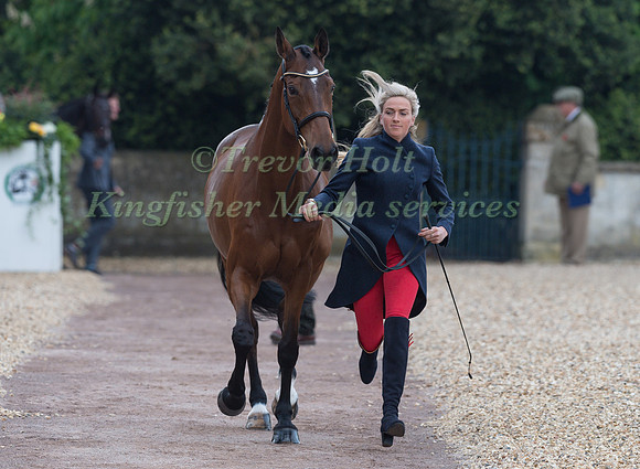 Ellen Cameron (GBR) and  Hanleen Crown Jewels