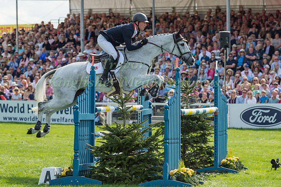 Oliver Townend (GBR) and Swallow Springs