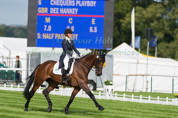 Dee Hankey (GBR) and  Chequers Playboy