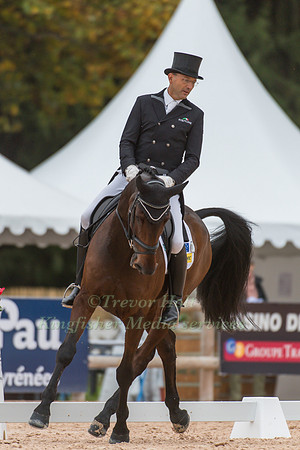 Bill Levett of Australia riding Shannondale Titian