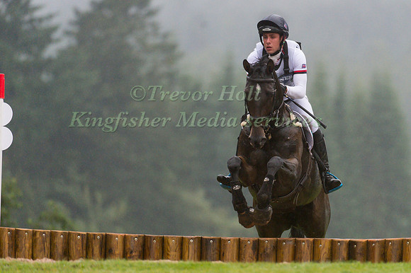 Wills Oakden of Great Britain riding Greystone Midnight Melody