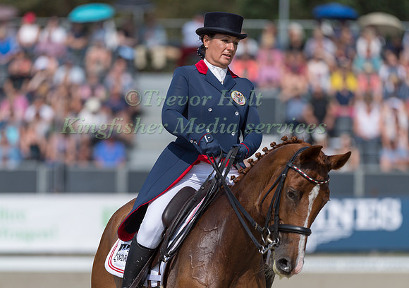 Katrin Khoddam-Hazrati (AUT) and Cosma