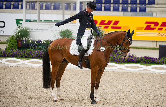 Peter Thomsen and Horseware's Barny