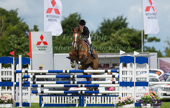 Kirsty Brewis riding Harbour Lights
