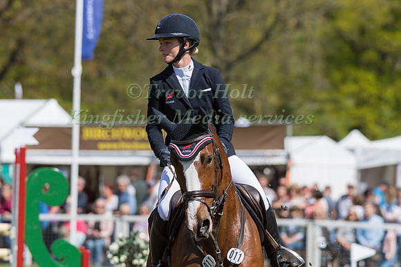 JULIA KRAJEWSKI AND AMANDE DE B'NEVILLE