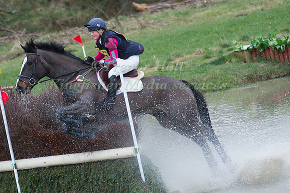 Emily Parker riding Harelaw Wizard