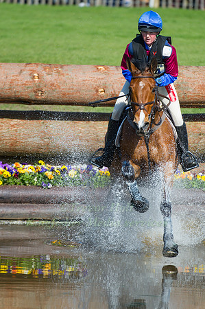 Hannah Bate and Finbury Hill