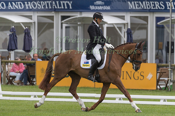 BILL  LEVETT (AUS) AND LASSBAN DIAMOND LIFT