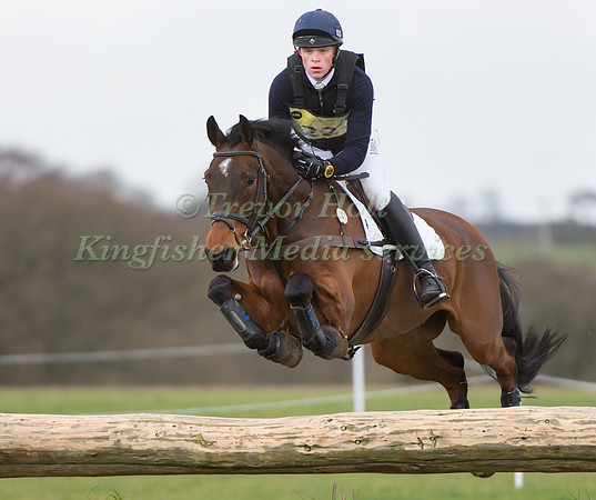 Sam Ecroyd riding Master Douglas
