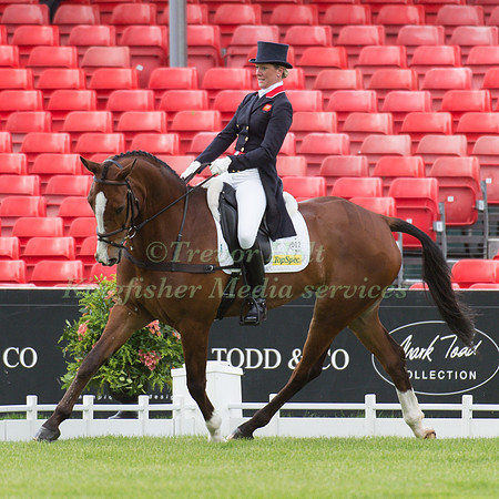 Nicola Wilson (GBR) and One Two Many