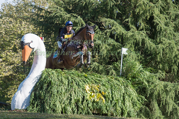 Jean Teulere (FRA) riding Matelot Du Grriding Val