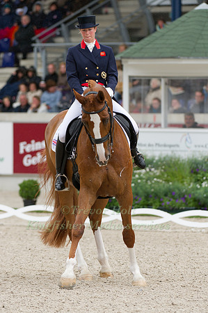 Laura Bechtolsheimer and Mistral Hojris
