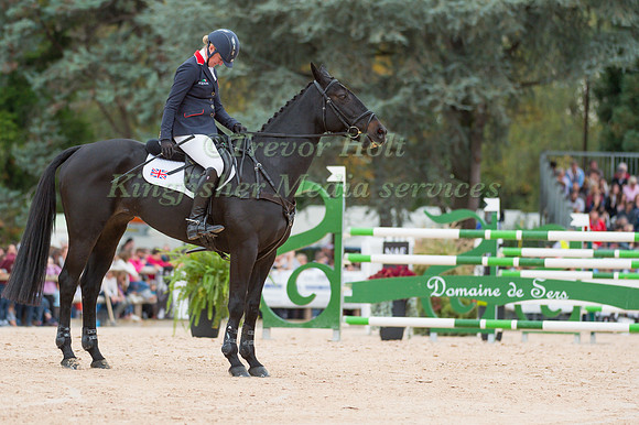 Nicola Wilson (GBR) riding Annie Clover