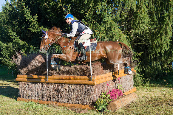 Karim Florent Laghoug (FRA) riding Vendeen Des Bois