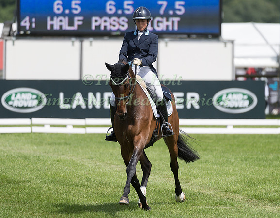 KIRSTY JOHNSTON (GBR) AND CLASSIC VI