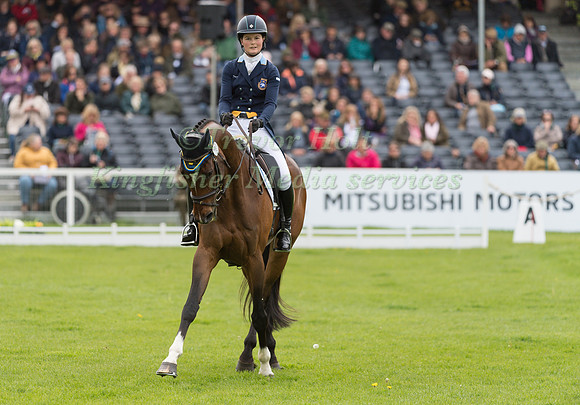 Malin Josefsson (SWE) and  Golden Midnight
