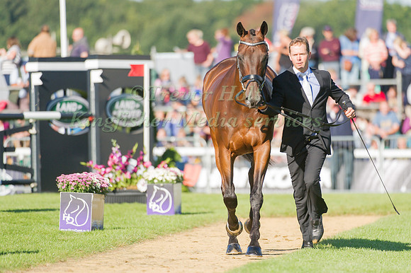 Kevin McNab and Clifton Pinot