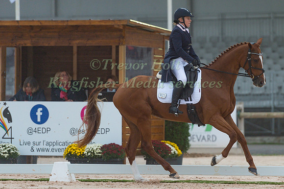 SHARON POLDING (GBR) AND FINDONFIRECRACKER