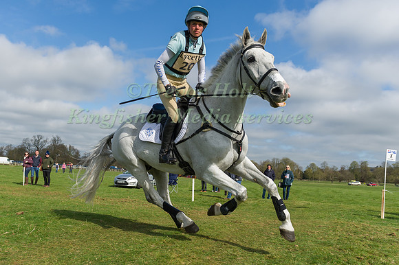 IZZY TAYLOR (GBR) RIDING  KBIS STARBURST