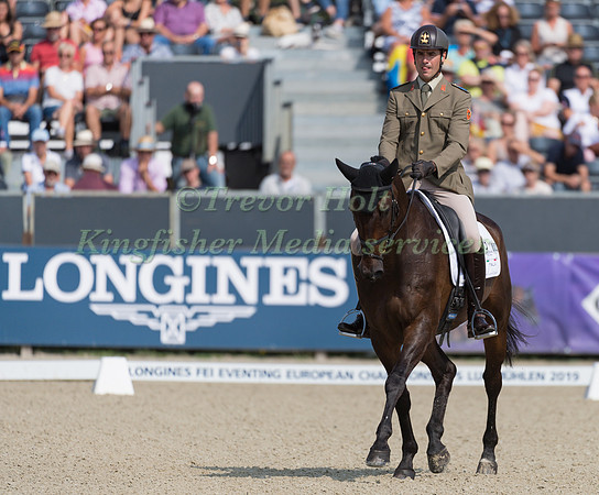 Giovanni Ugolotti (ITA) and Note Worthy