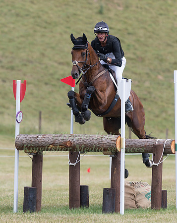 MARK  TODD (NZL) AND LEONIDAS II