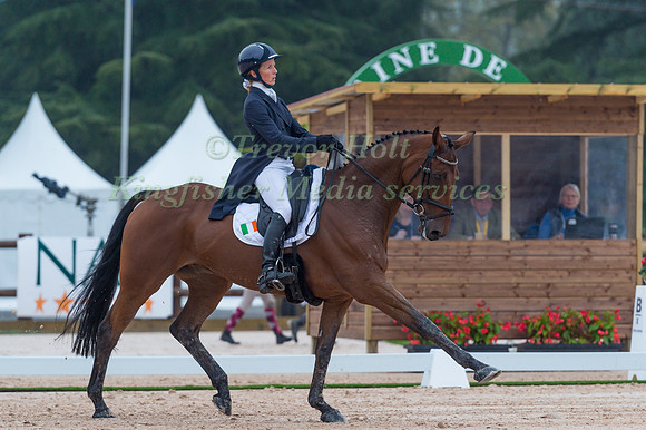 Sarah Ennis (IRL) riding Horseware Stellor Rebound