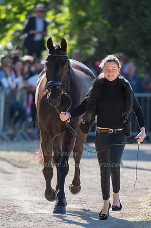 Kathryn Robinson of Canada and Let it Bee