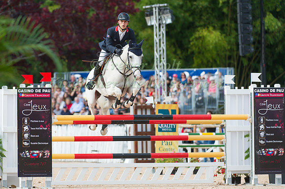 Camille Lejueune of France riding R' Du Temps Bliniere