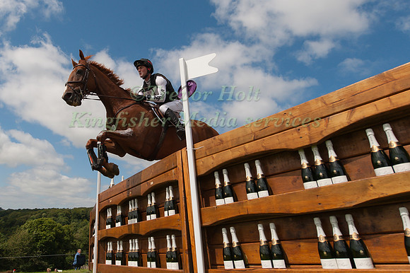 JOSEPH  MURPHY (IRL) RIDING DHI TOP STORY