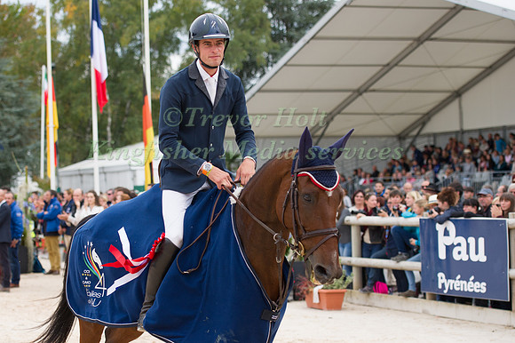 Winner of the 2016 Etoiles de Pau CCI Four Star Maxime Livio (FRA) riding Qalao Des Mers on his Lap of Honour.NEF