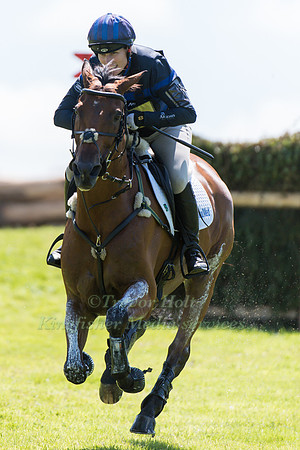 ZARA TINDALL (GBR) RIDING HIGH KINGDOM