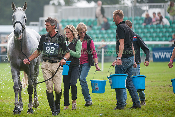 Andrew Nicholson Walks Avebury round in the Warm Down Area.NEF