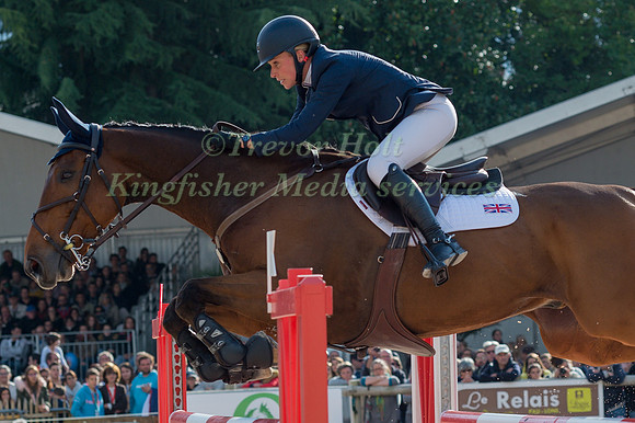 Georgie STRANG (GBR) AND COOLEY EARL