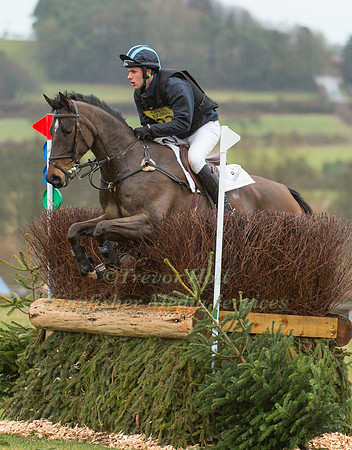 Wills Oakden riding Greystone Midnight Melody