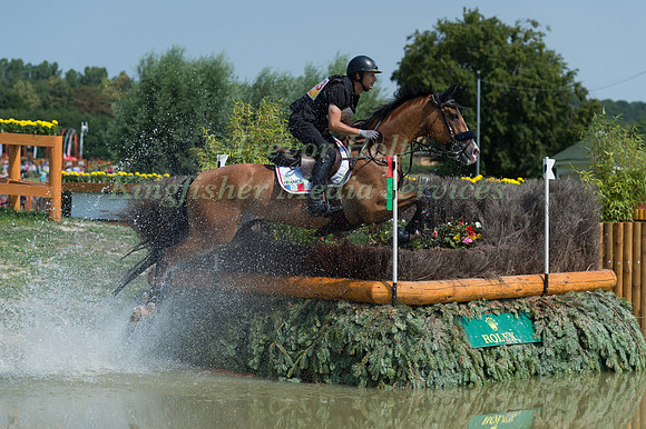 THIBAUT VALETTE (FRA) AND QING DU BRIOT ENE HN