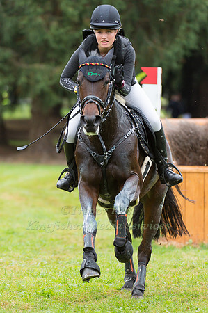 Faye Fullgraebe of Germany riding Quebec 48