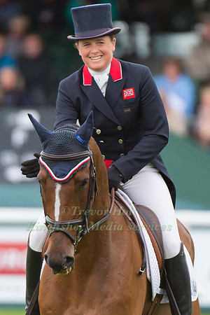 Pippa Funnell (GBR) and  Second Supreme