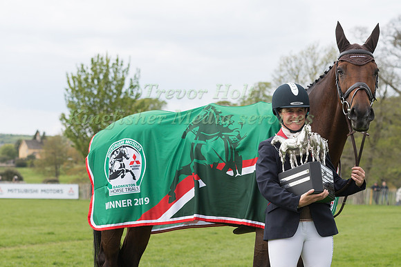Piggy French (GBR) and  Vanir Kamira