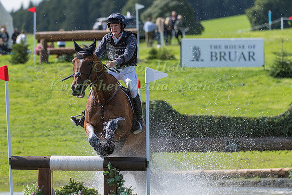 TOM MCEWEN (GBR) AND FIGARO VAN HET BROEKXHOF