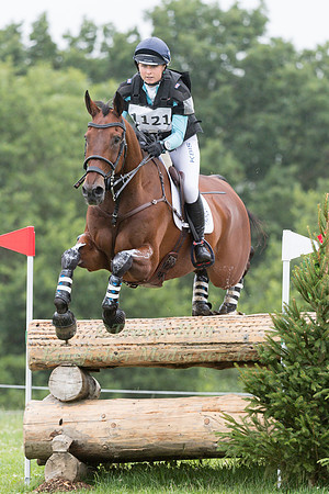 SASHA HARGREAVES AND WOODLANDS BE DARING