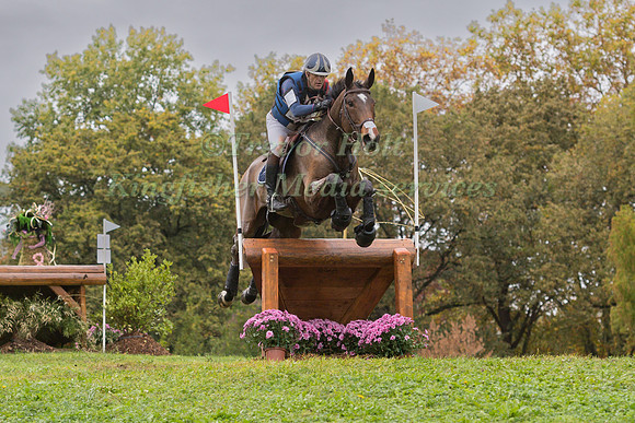 CEDRIC LYARD AND UNUM DE'OR