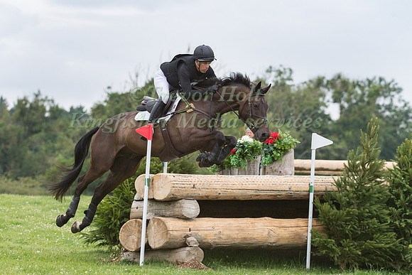 GORDON MURPHY AND LEGEND DE LUX