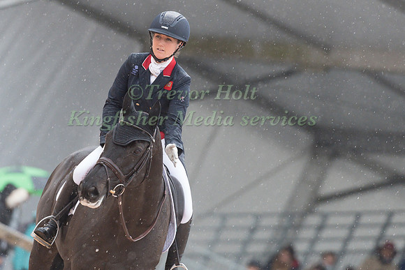 LAURA  COLLETT AND DACAPO