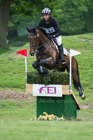 Jesse  Campbell (NZL) riding  Cleveland